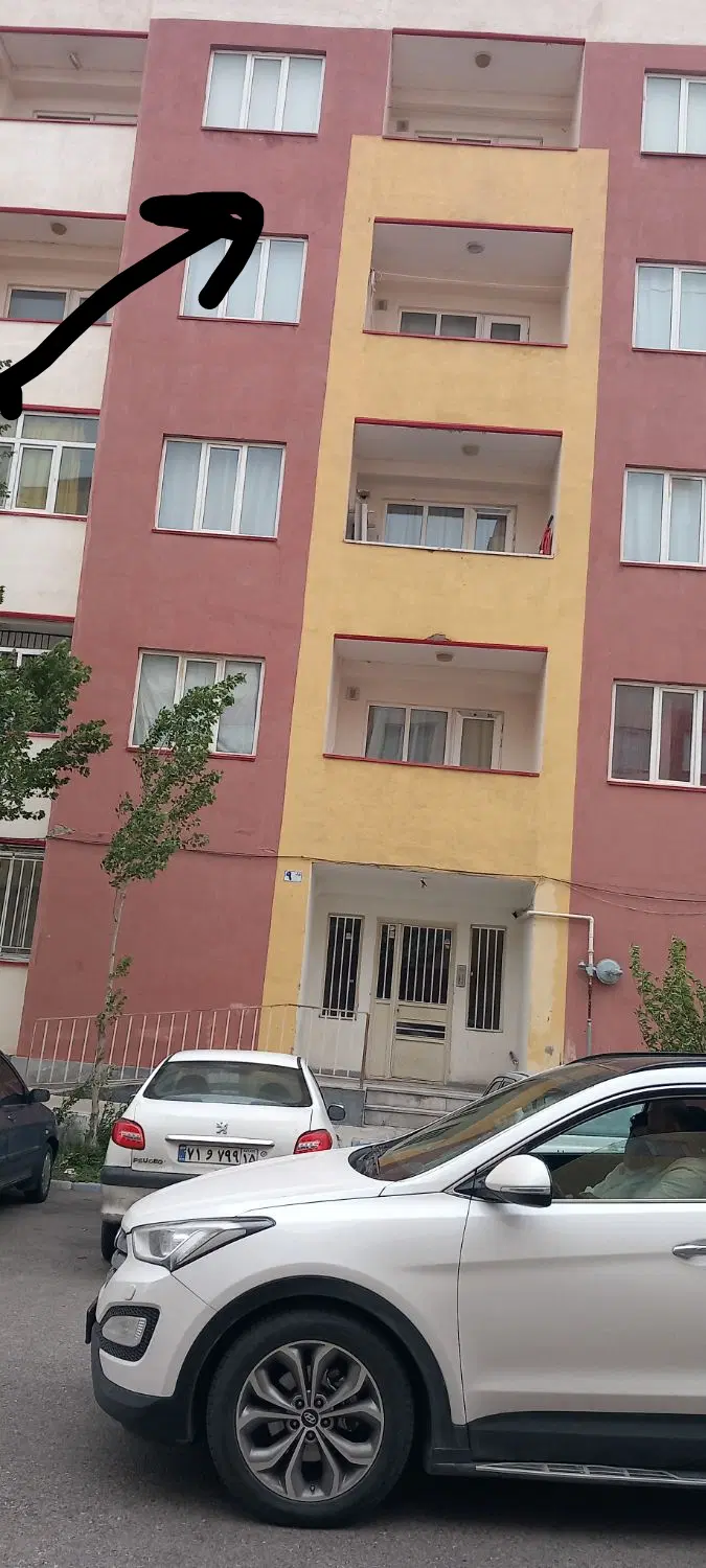 فروش یک واحد مسکونی در شهر سهند تبریز فاز4