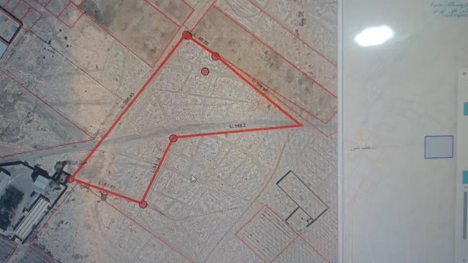 زمین فروشی شریف آباد