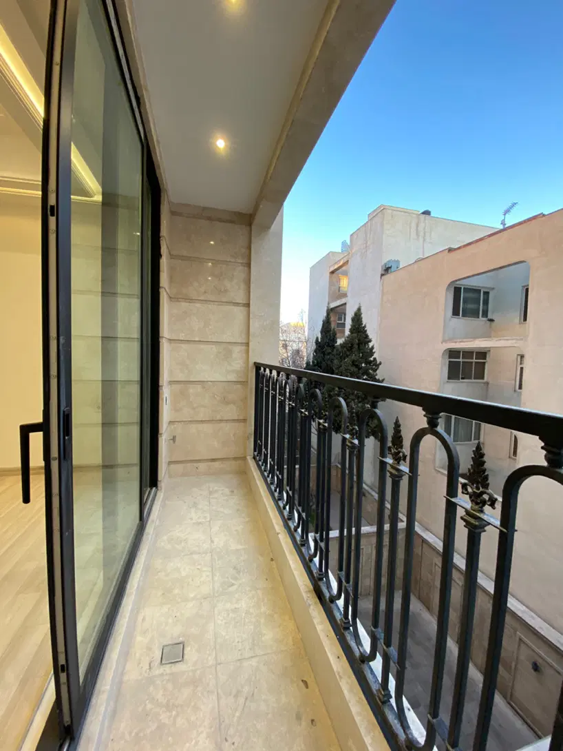۲۷۰متر ۳خواب پاسداران تکواحدی نوساز