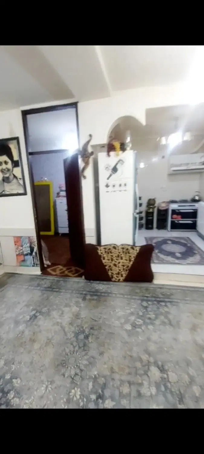رهن خانه کوچه حسینیه اعظم وسط شهر