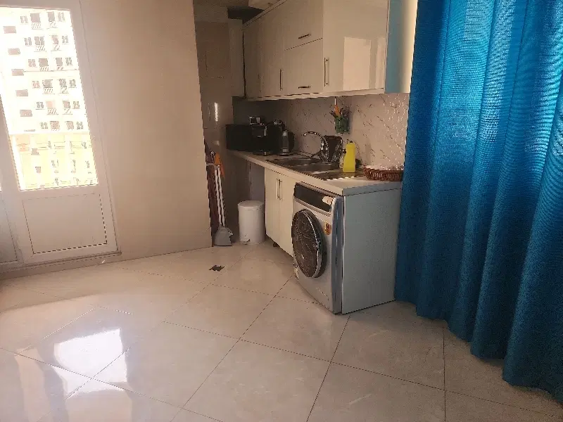 همخانه آقا