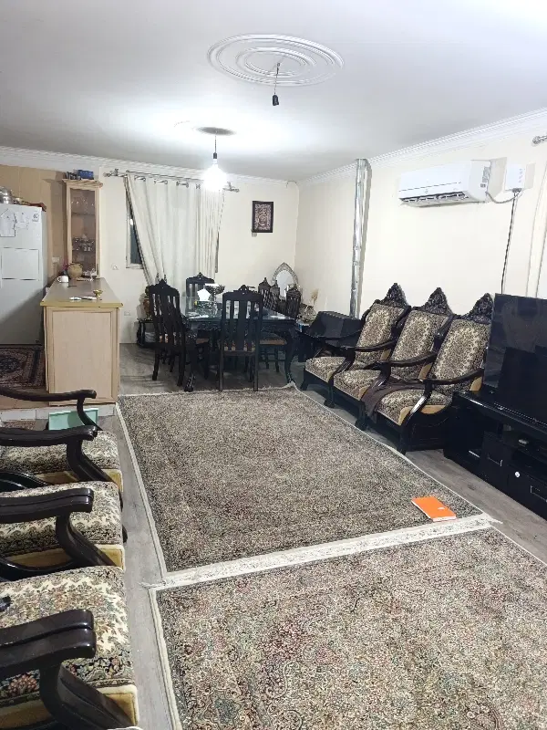 چند باب خانه در شهرستان بم برای هم وطنان جنگ زده