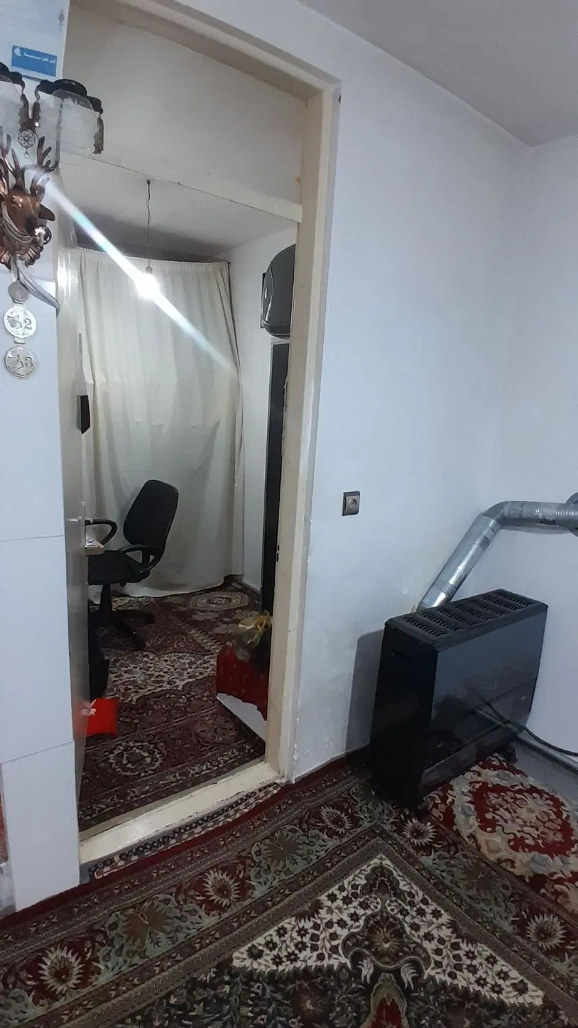 خانه ۵۰ متری طبقه دو به اجاره و رهن داده میشه