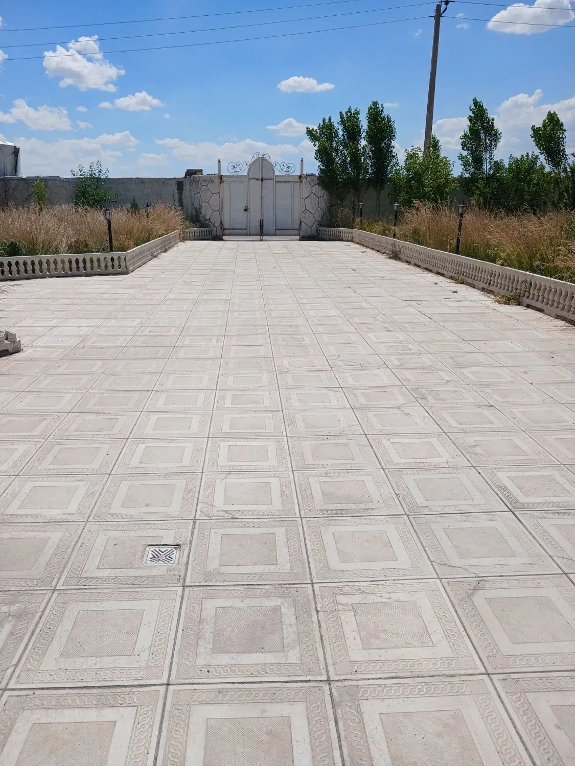 زمین تجاری مسکونی