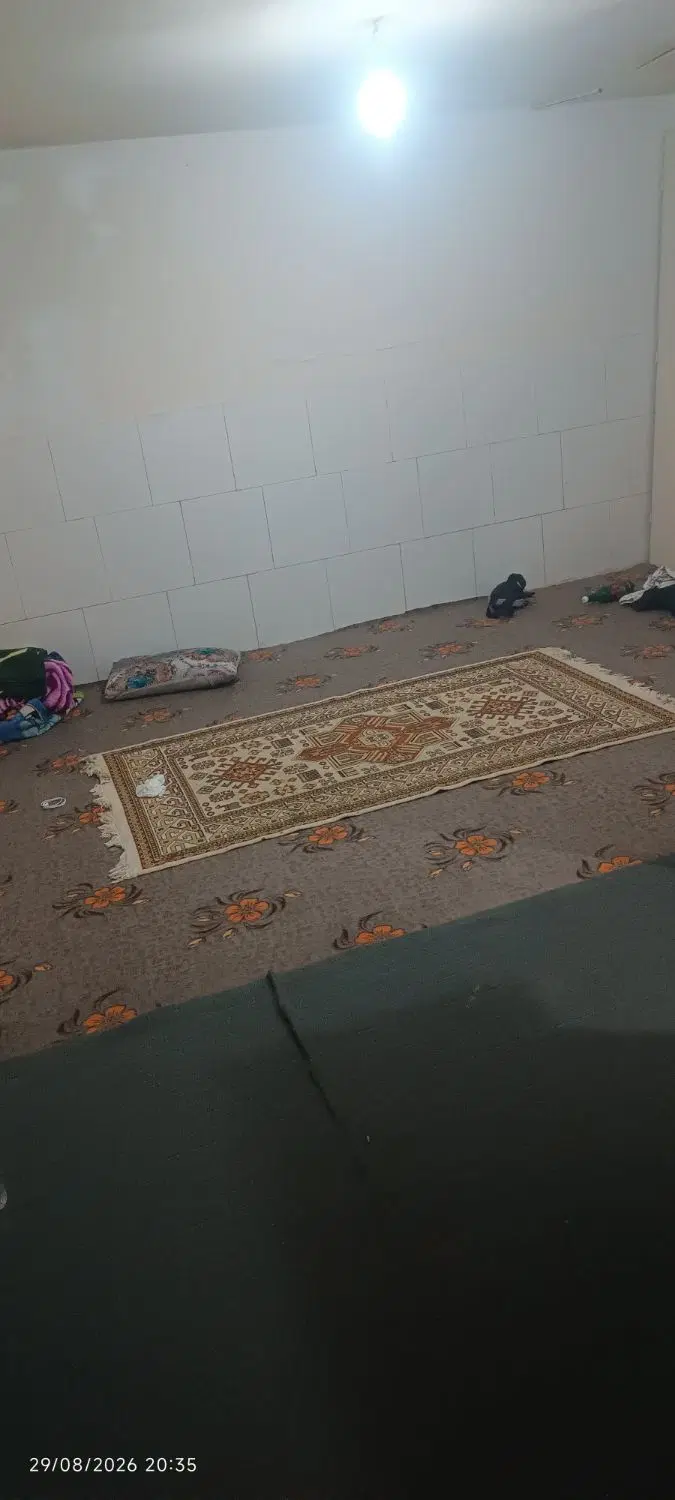 خونه مجردی زیر زمین