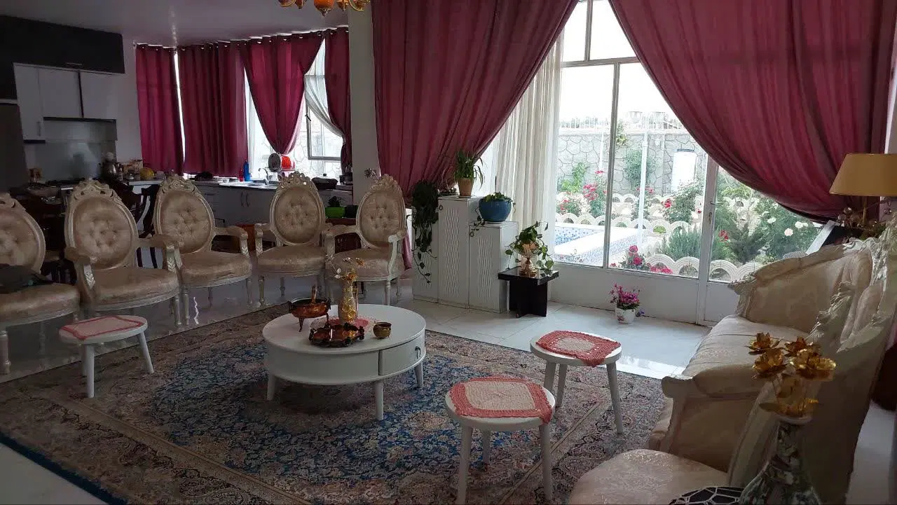 410 متر خونه باغ با تمام امکانات و سند تگ برگ