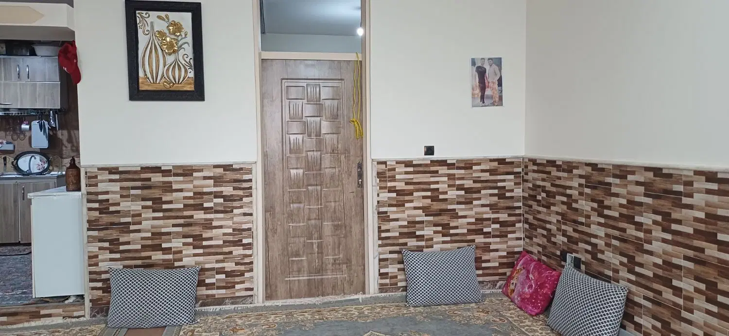 خانه ویلایی بهر خیابان