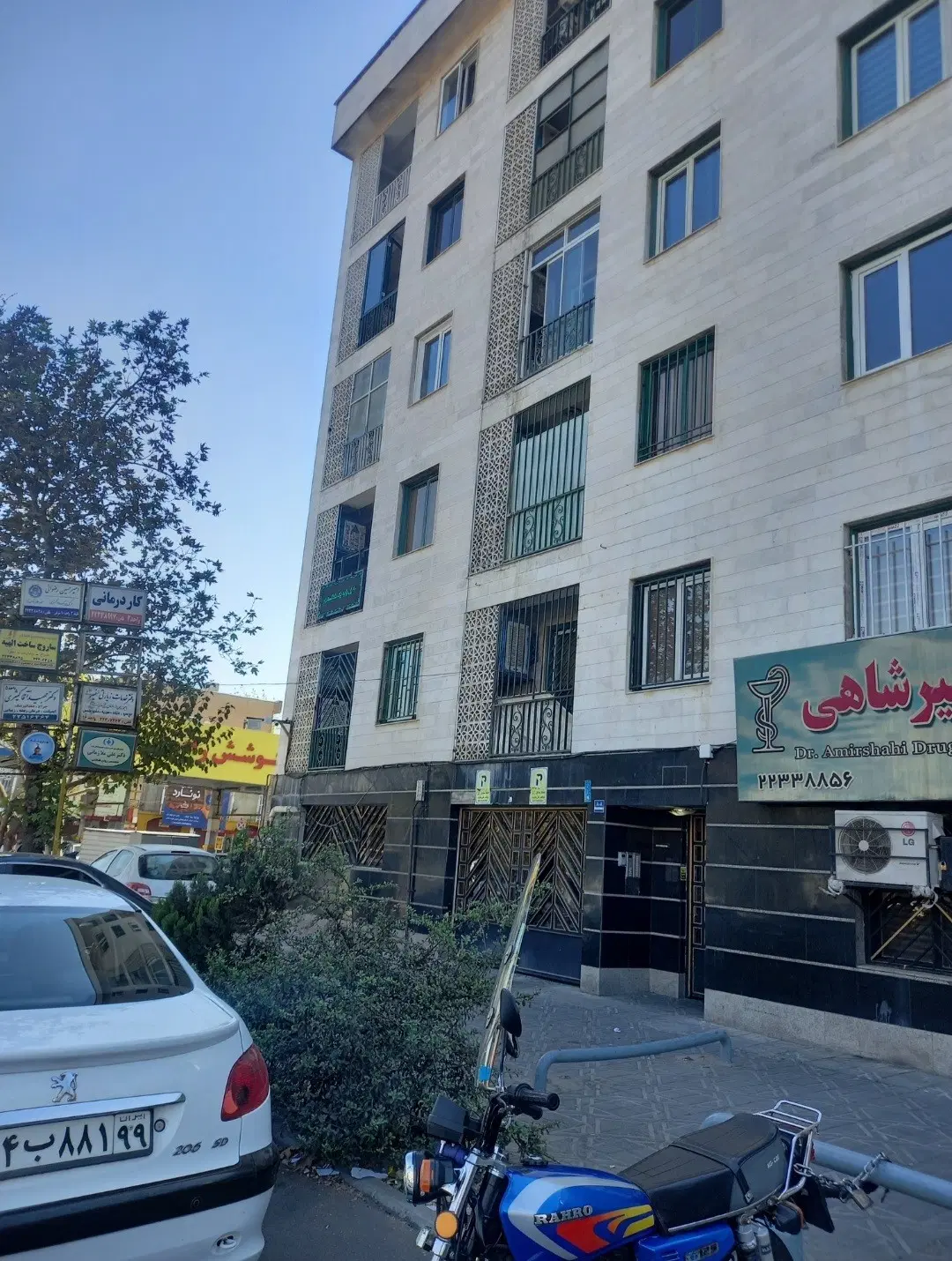 فروش آپارتمان۶۰متری۲خوابه موقعیت اداری بر رسالت