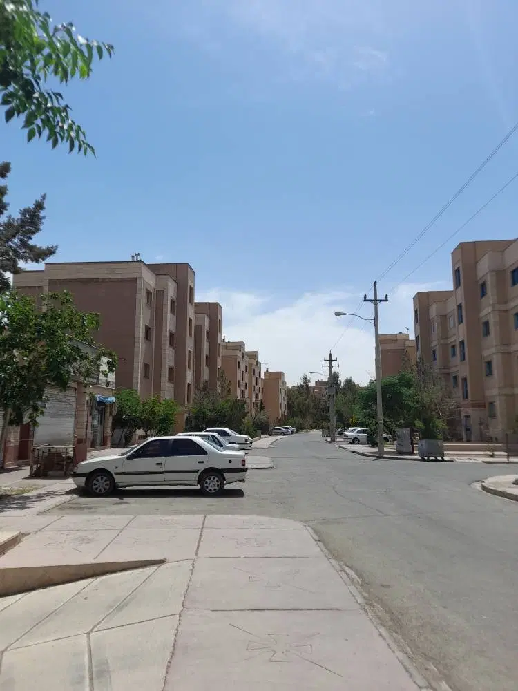 ۱۳۰متر فول امکانات فاز۲ پرند