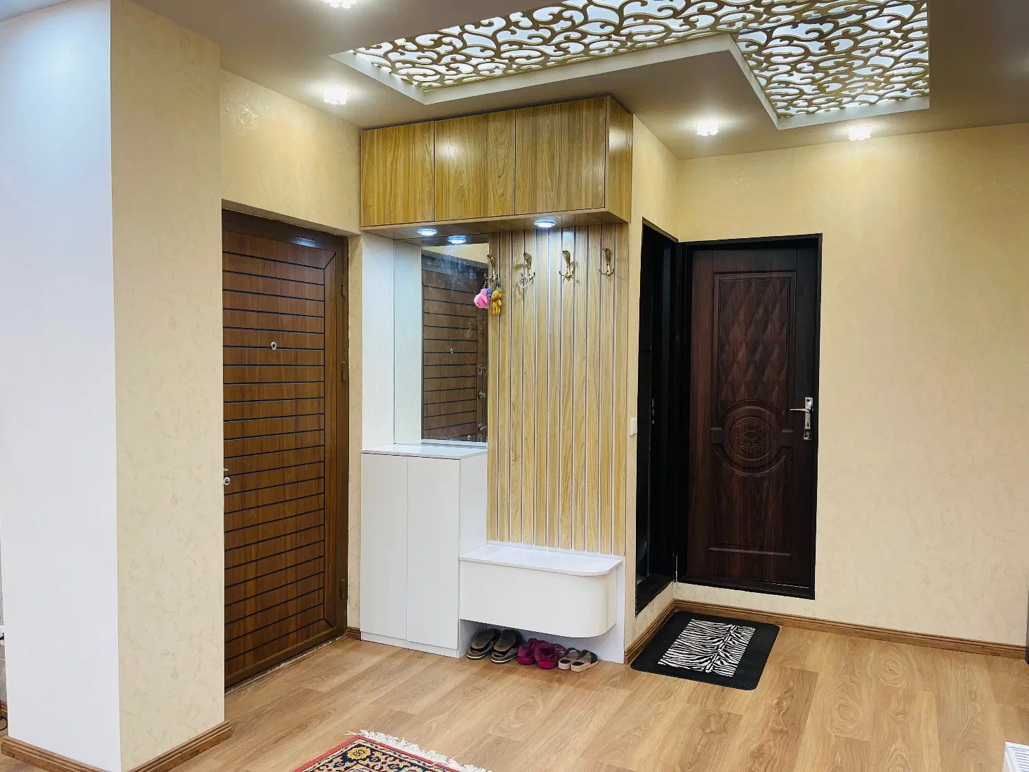 فروش یک واحد آپارتمان ۱۳۰ متری