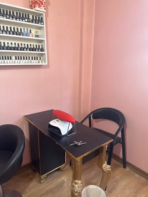 اجاره میز ناخن