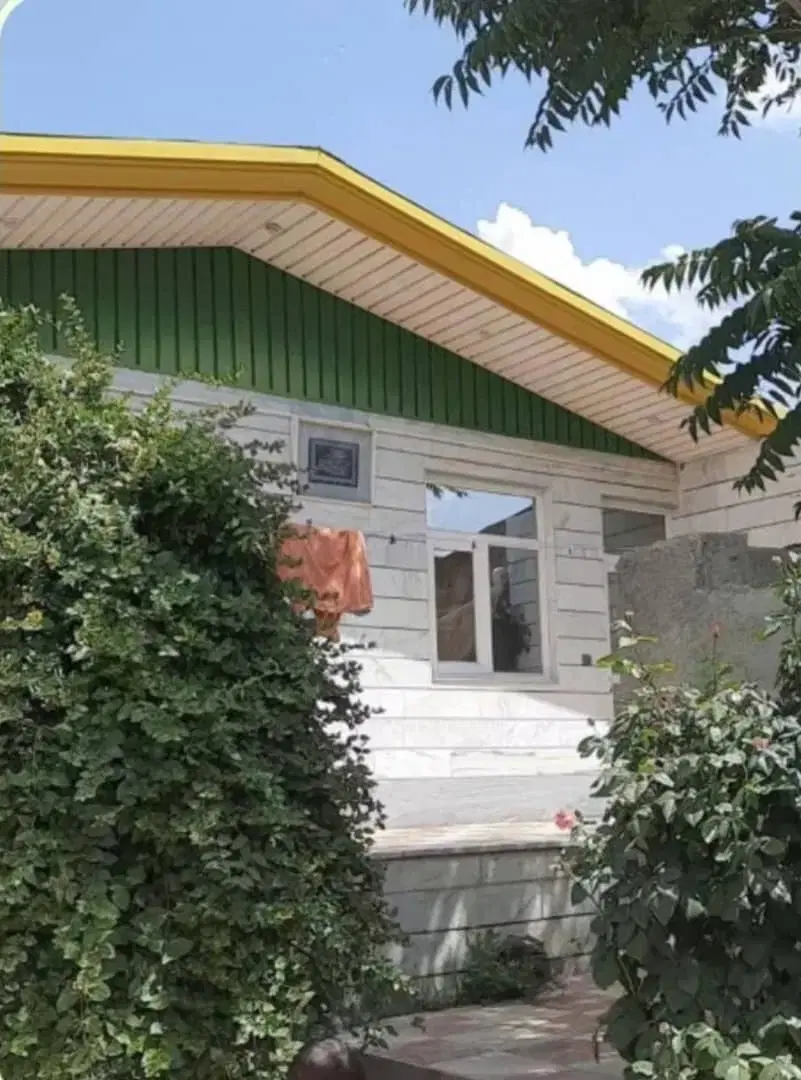 خانه ویلایی ۲۰۰ متری داخل بافت در نجم آباد