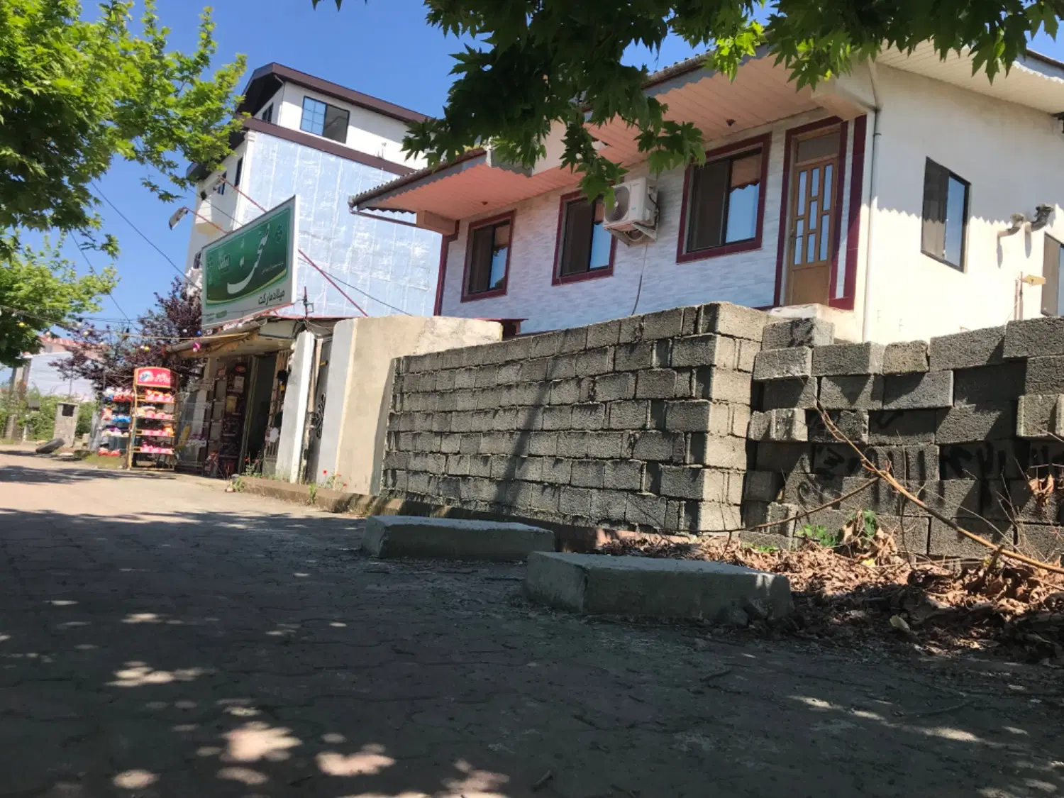 خانه ی دو طبقه ویلایی راه جدا(تجاری مسکونی)