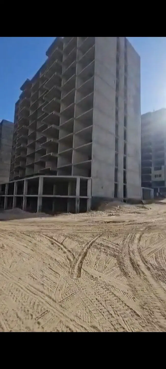 فروش ۳۰۰متر زمین امیر اباد