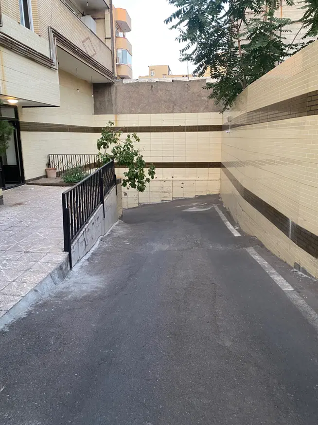 فروش فوری آپارتمان در خطیب زیر قیمت کل منطقه