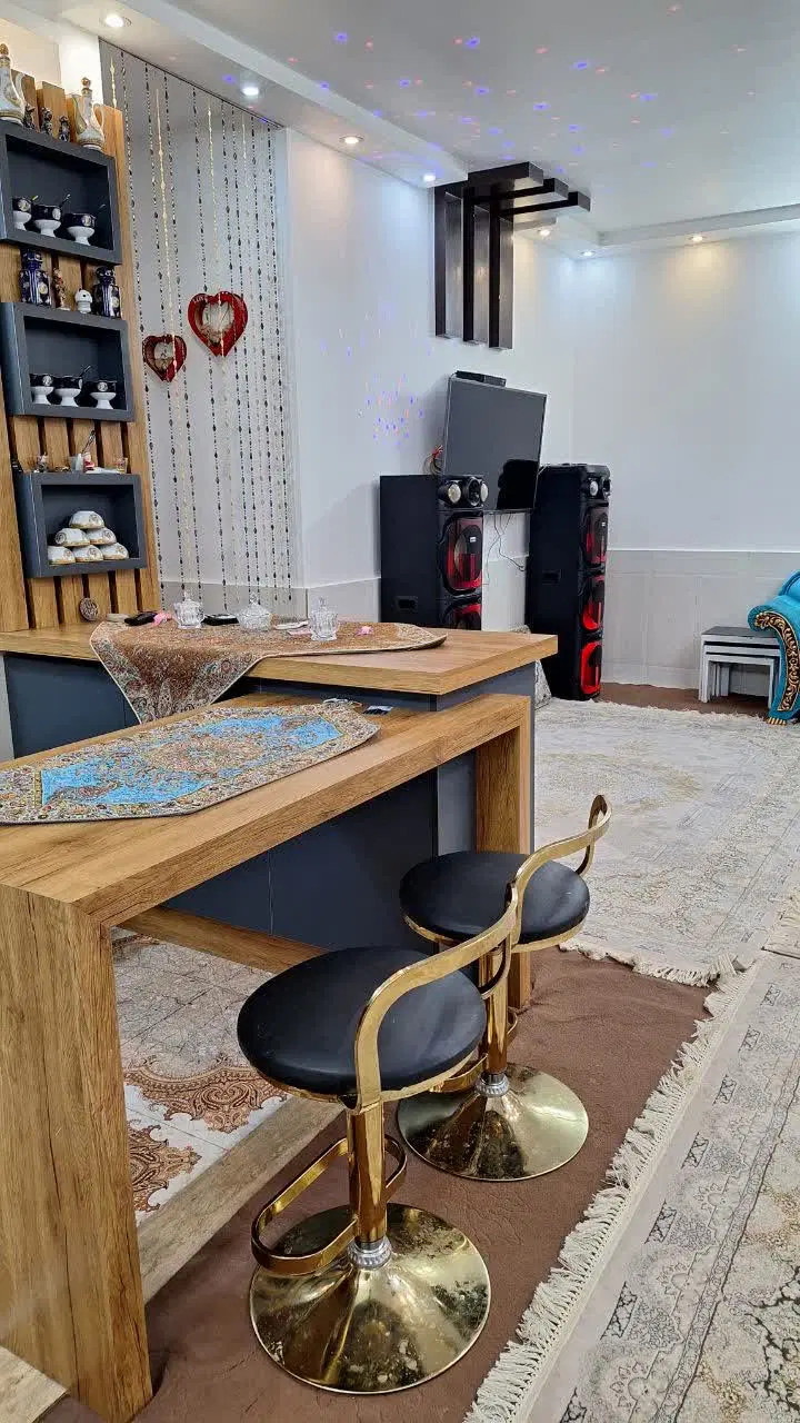 منزل۲۰۰متری