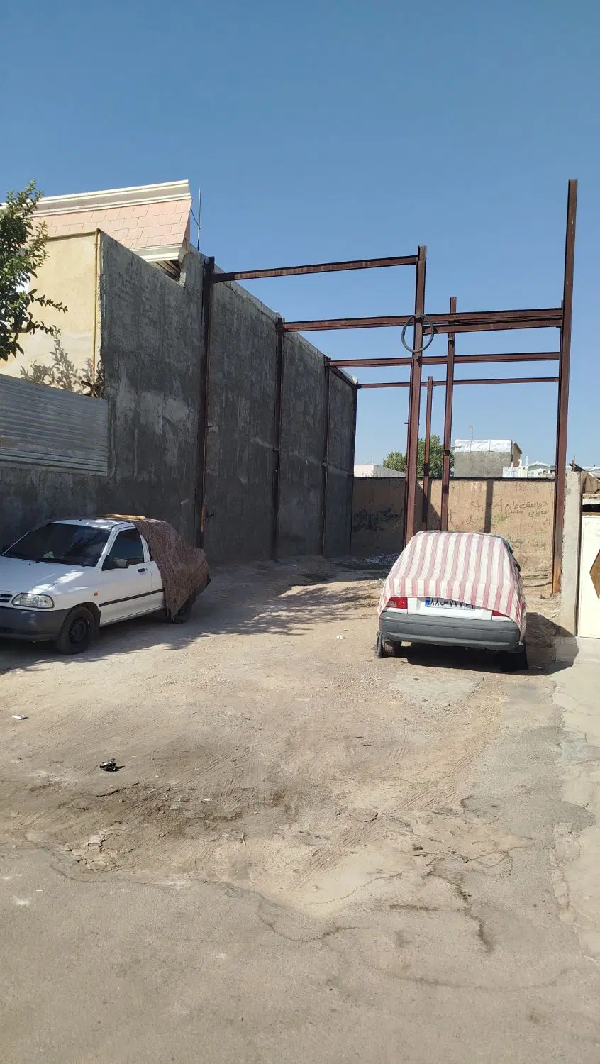 زمین مسکونی