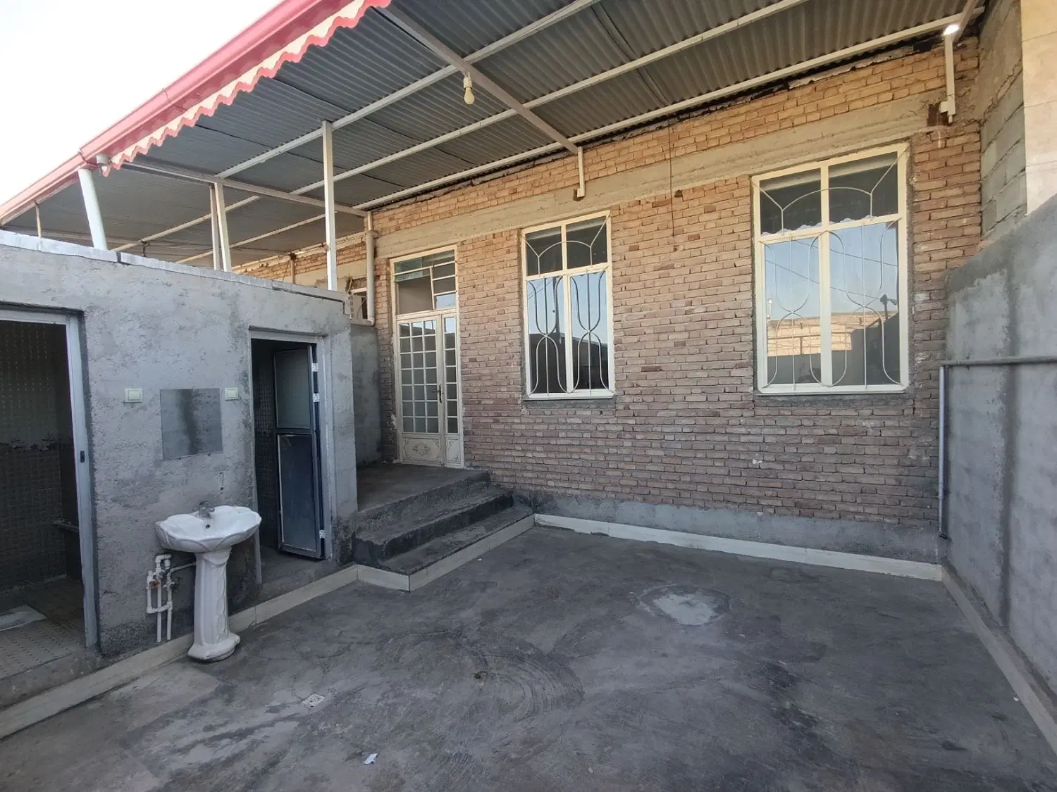 اجاره خانه کوچ ۲۷