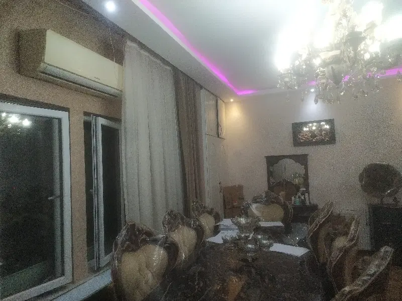 خانه ویلایی در شهرک نصر خ فجر متراژ 150بنا 110
