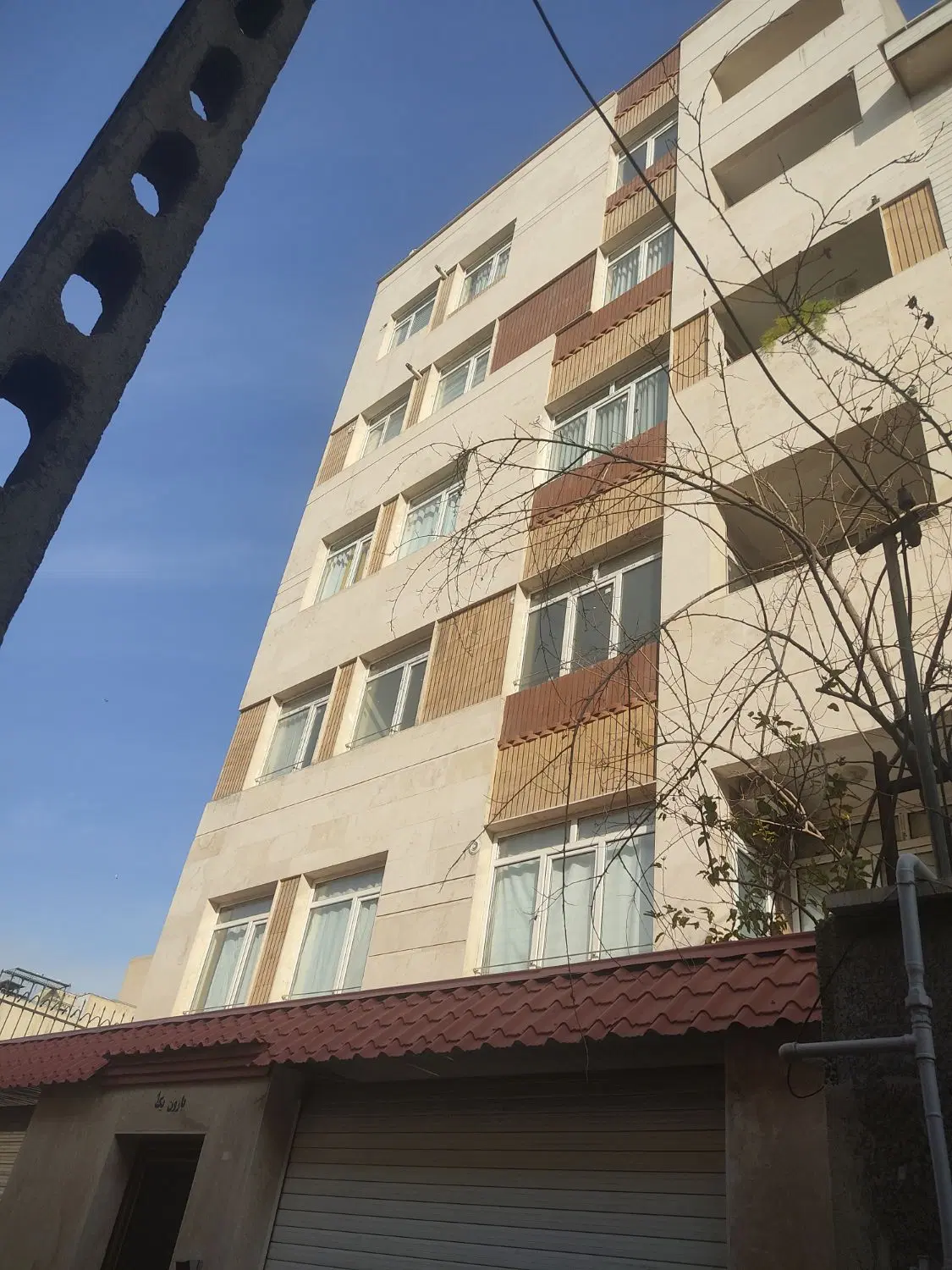 آپارتمان تک واحدی ۱۲۴ متر در میثم فروشی