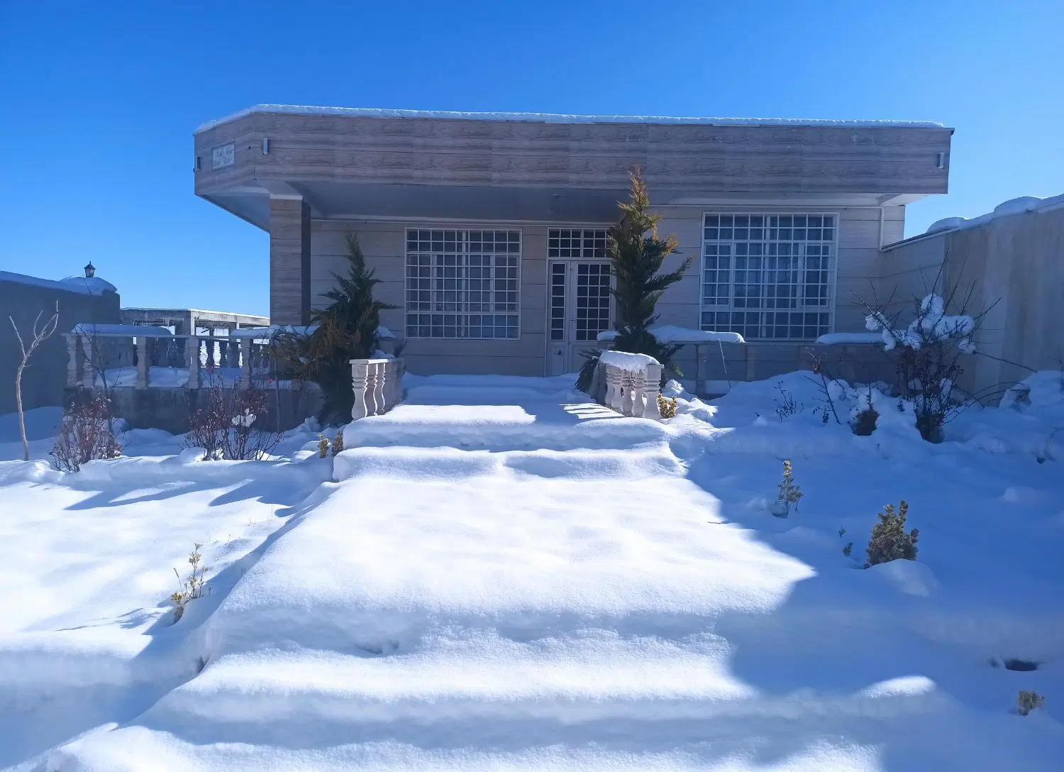 خانه ملکی ساردوییه مرکز شهر نوساز