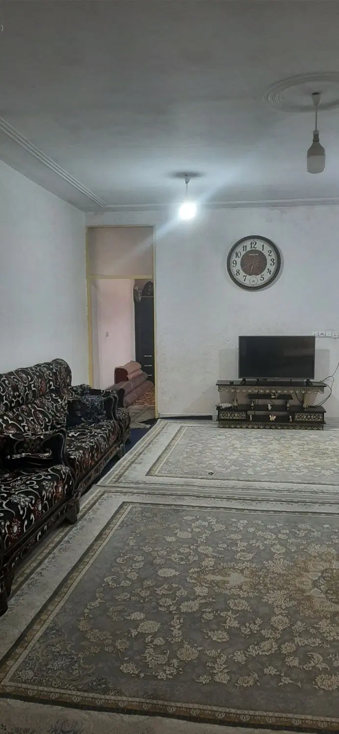 اجاره واحد ۱۰۰متری