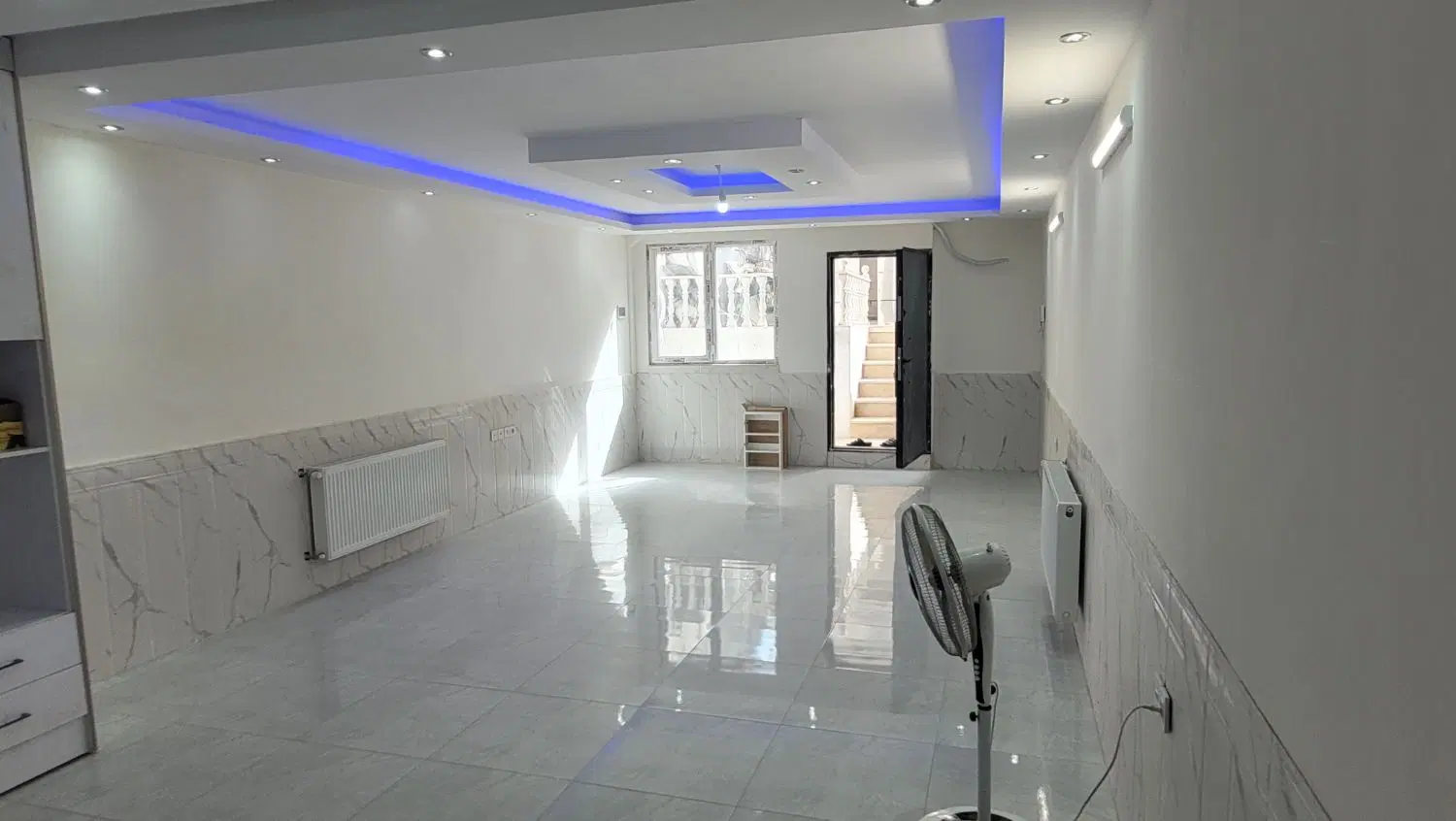 طبقه همکف (سرافراز۵)