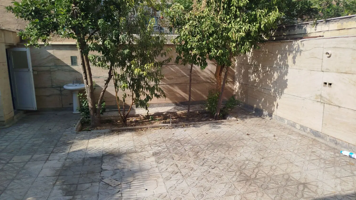 منزل ویلایی در بست