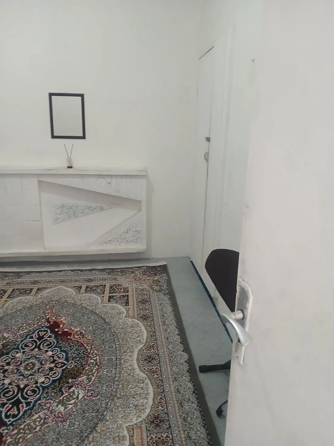 نیازمند یک همخانه