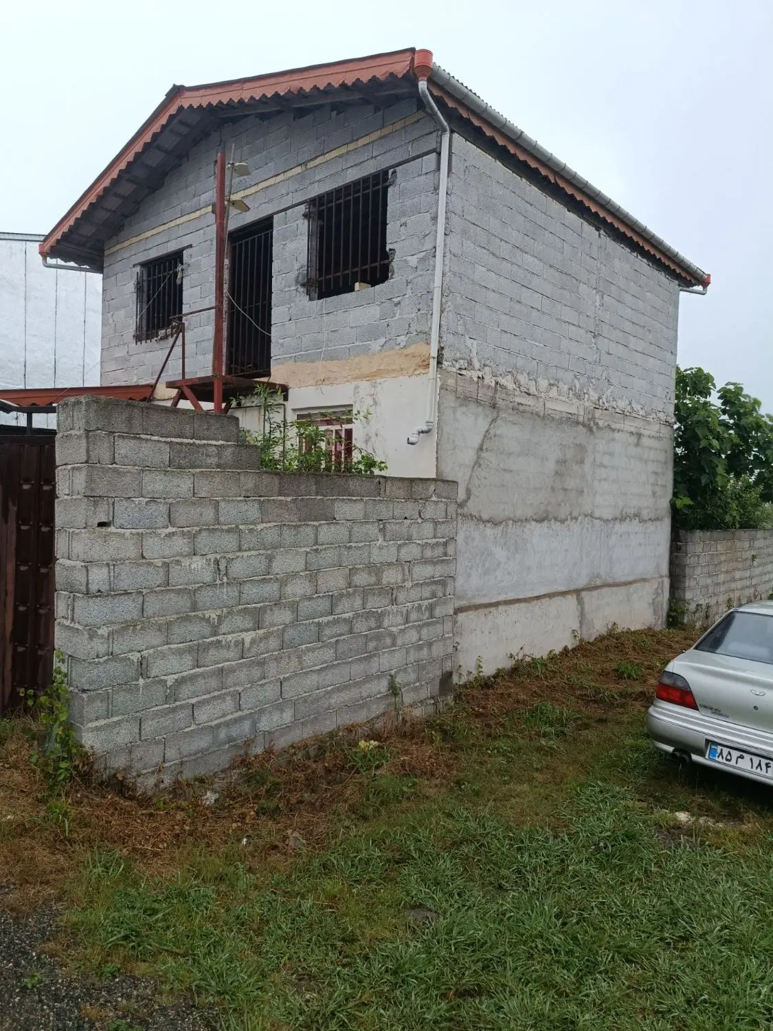 خانه ویلایی دوطبقه تک برگ