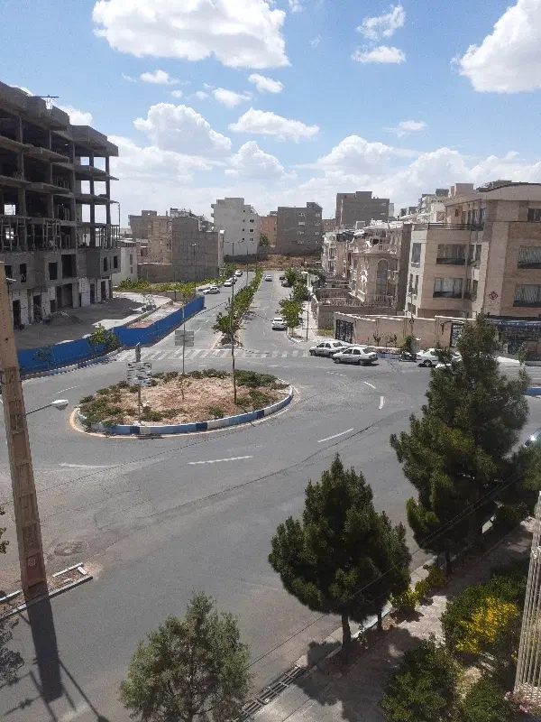 آپارتمان دوبر رشدیه