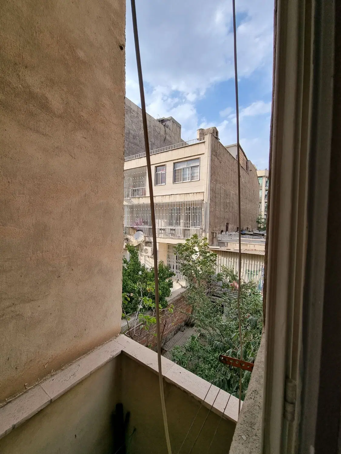 فروش آپارتمان تک واحدی ط اول سندی