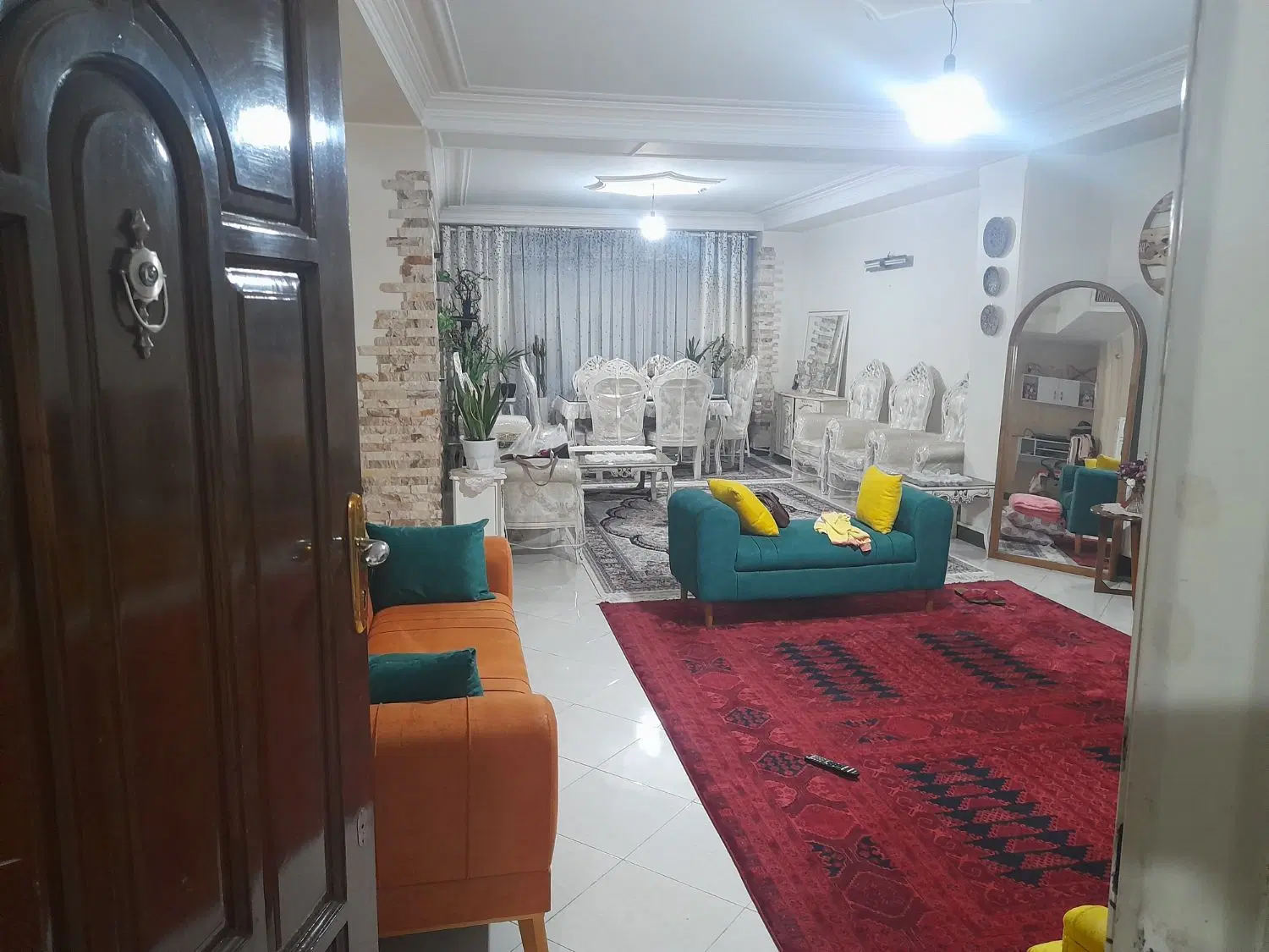 مسکونی ۱۱۵ متری پارگینگ اختصاصی