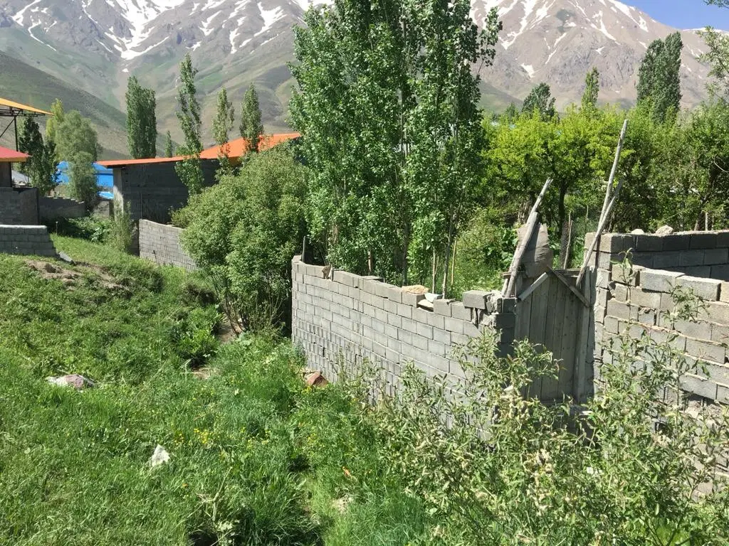 زمین لاسم، سند شش دانگ