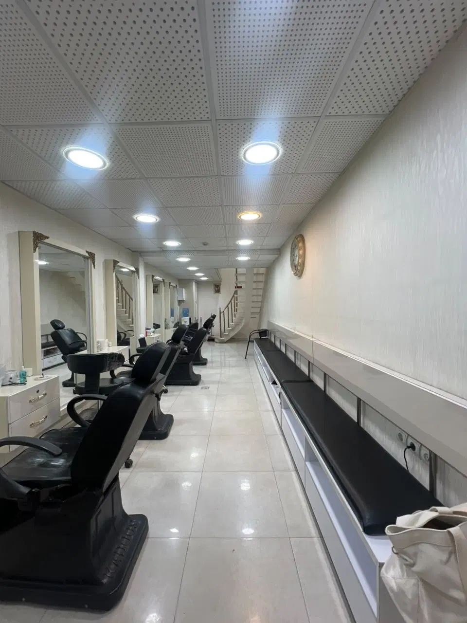 رهن و اجاره مغازه ۵۷ متری در زیتون کارمندی