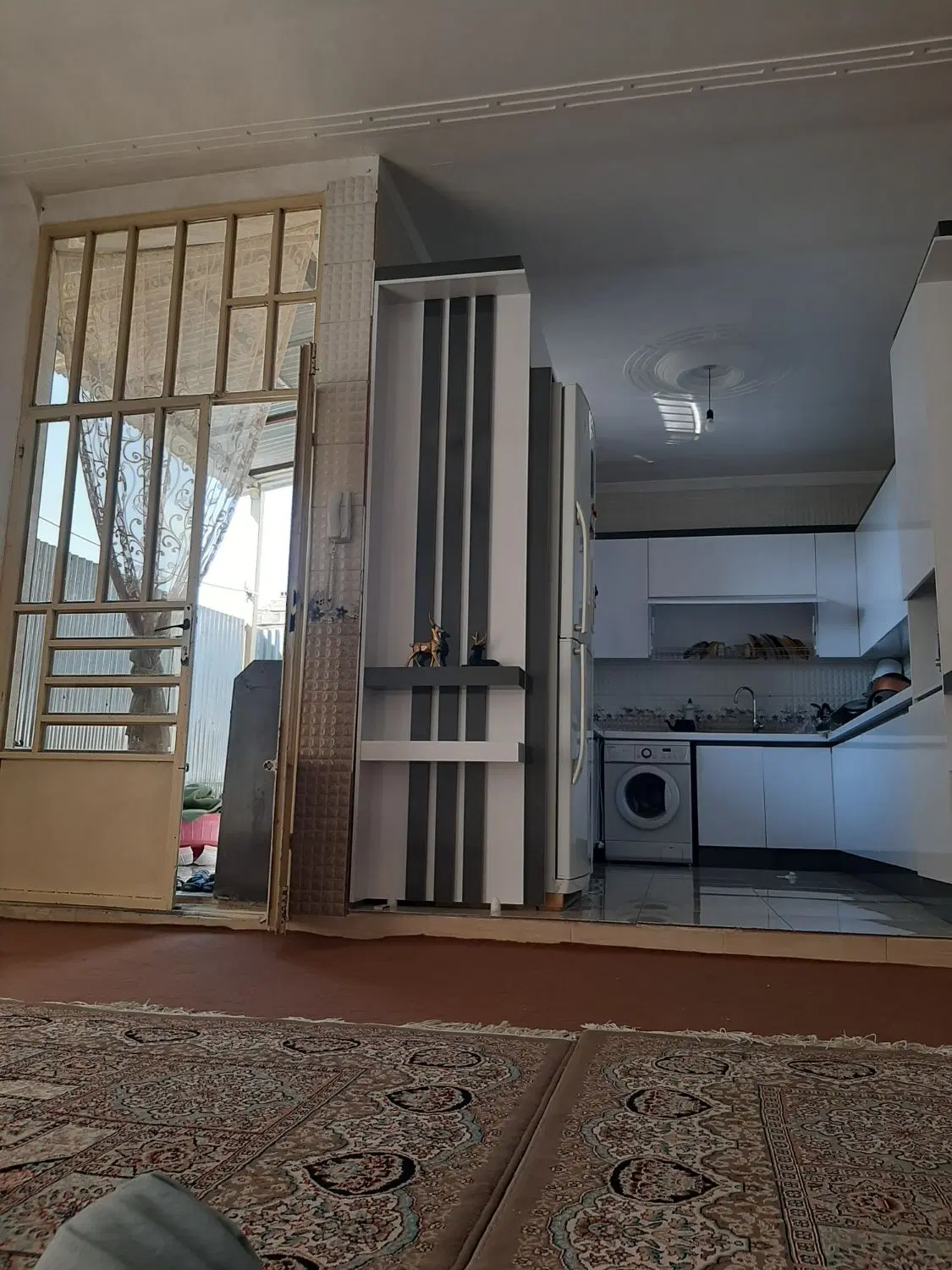 خانه ویلایی در ۲ طبقه