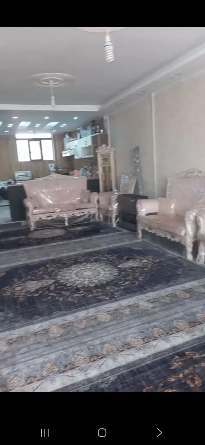 ویلایی ۲ طبقه ب۳ هر طبقه دوخواب