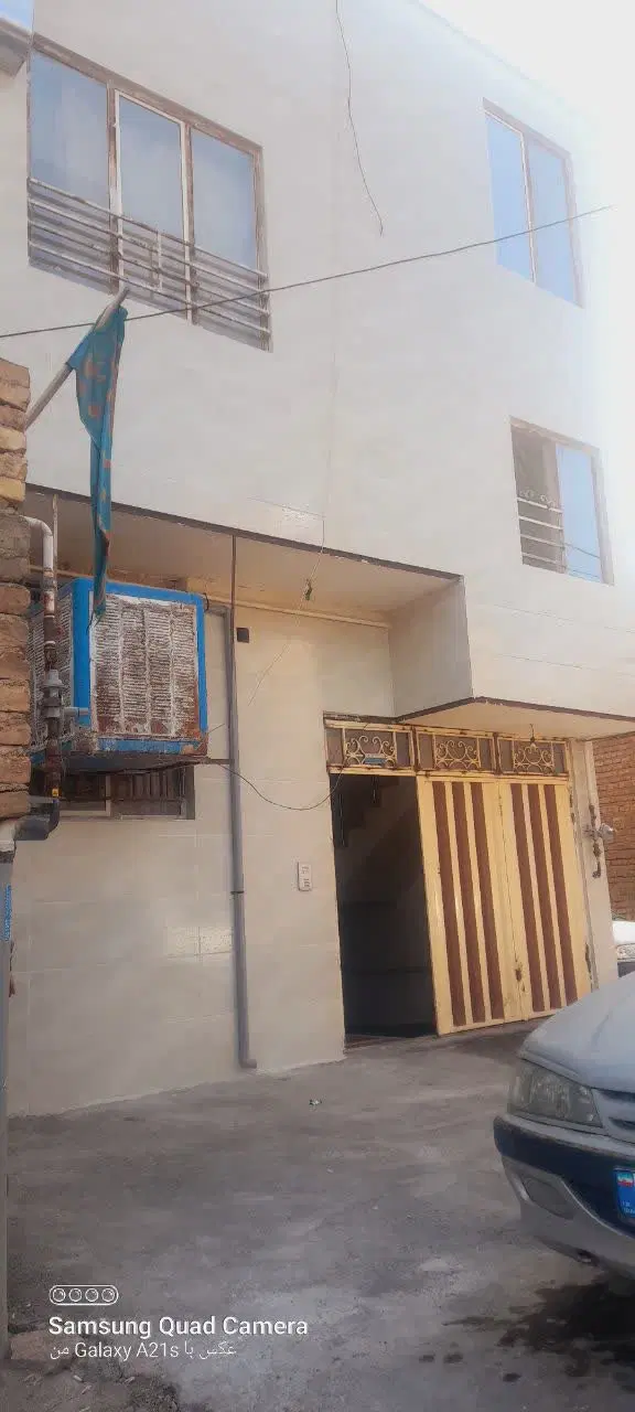 ملک دو طبقه در گرشاسبی