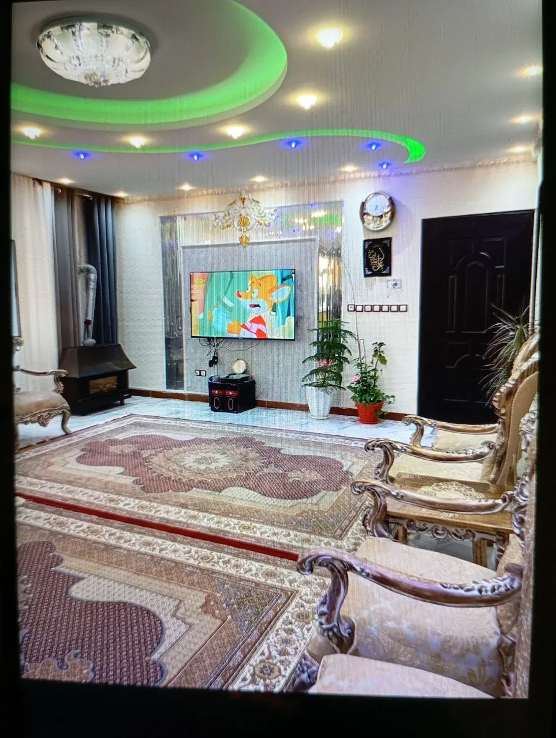 آپارتمان ۱۲۰متری(دو نبش) در شهرک امام سه خواب