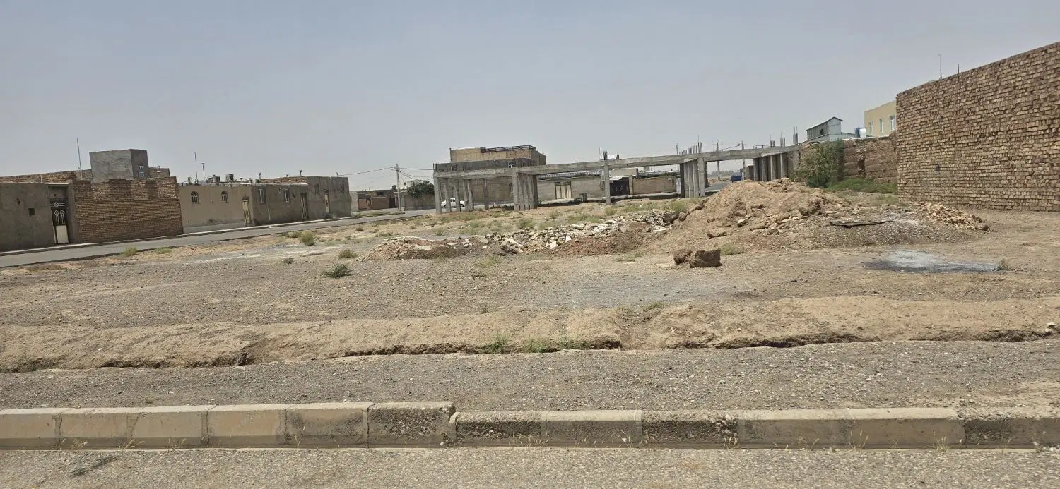 زمین مسکونی در احمد اباد ساوه