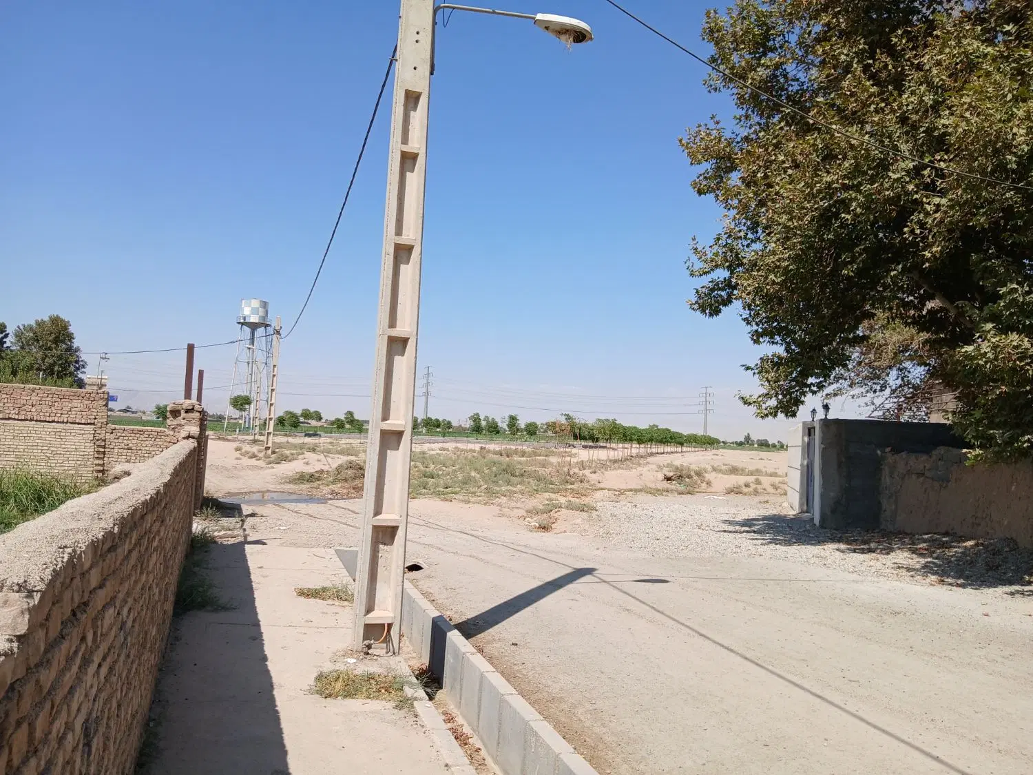 زمین ،باغ  باغچه(فروش)