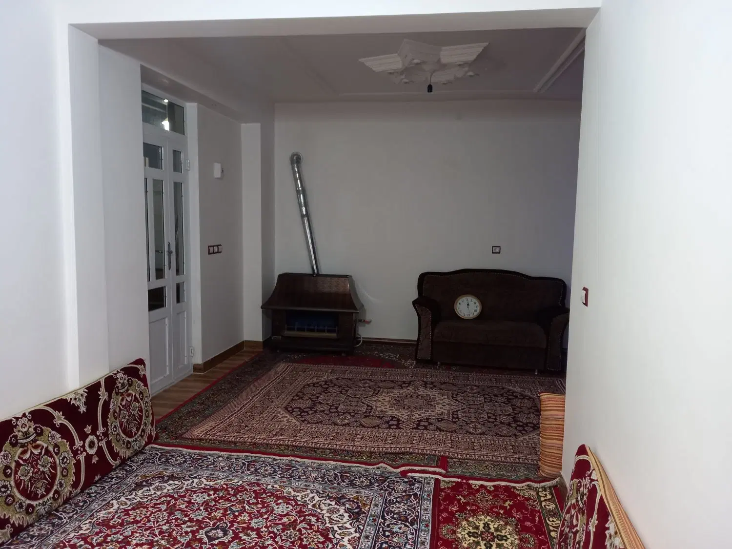 اجاره سوییت تویه روستا لب رودخانه