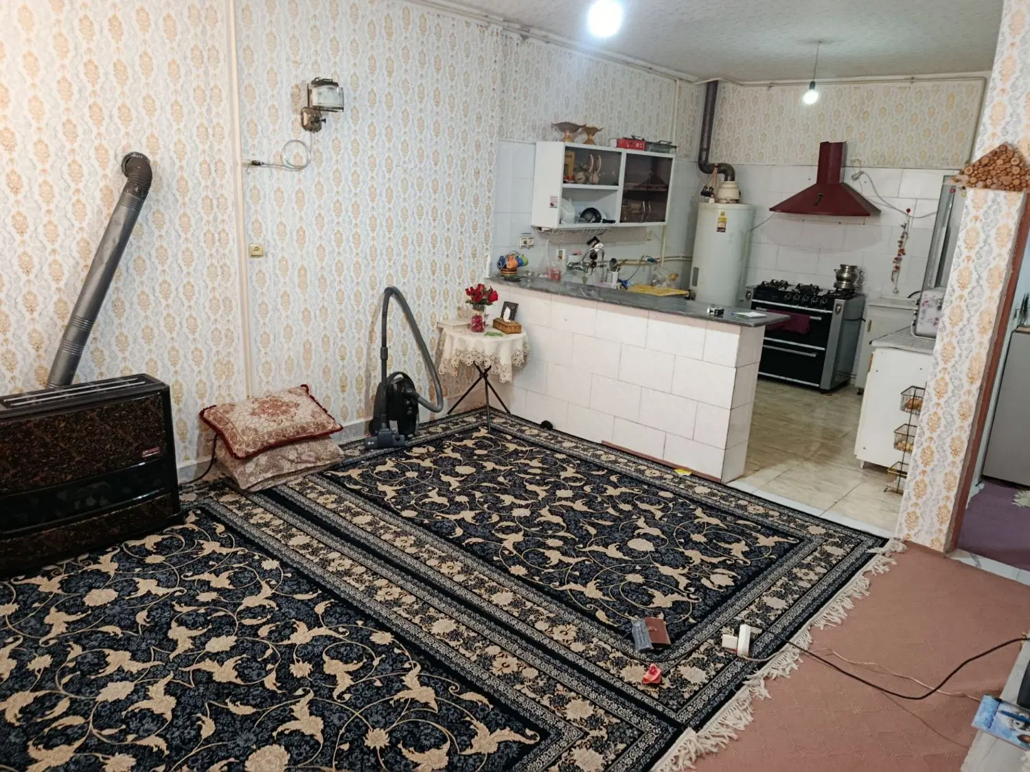 خانه  در محله کرناچی