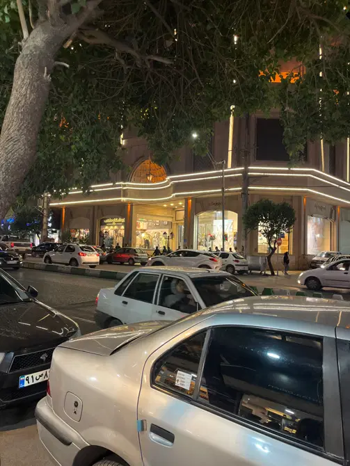 ۱۶۰مترمغازه براصلی بین تابلو وسازمان آب تخلیه فوری