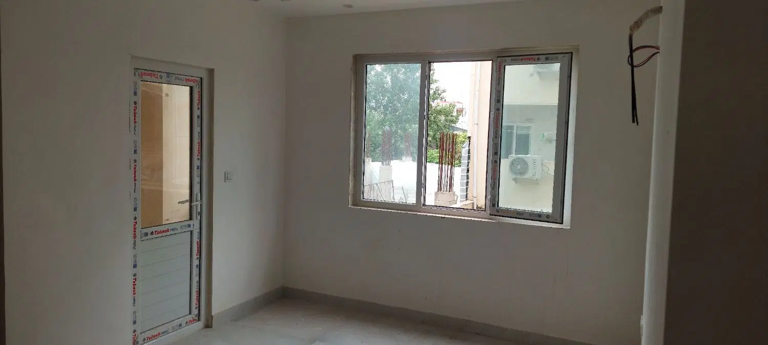 فروش آپارتمان۱۷۰ متری ۳خواب تک واحدی صفر 1405