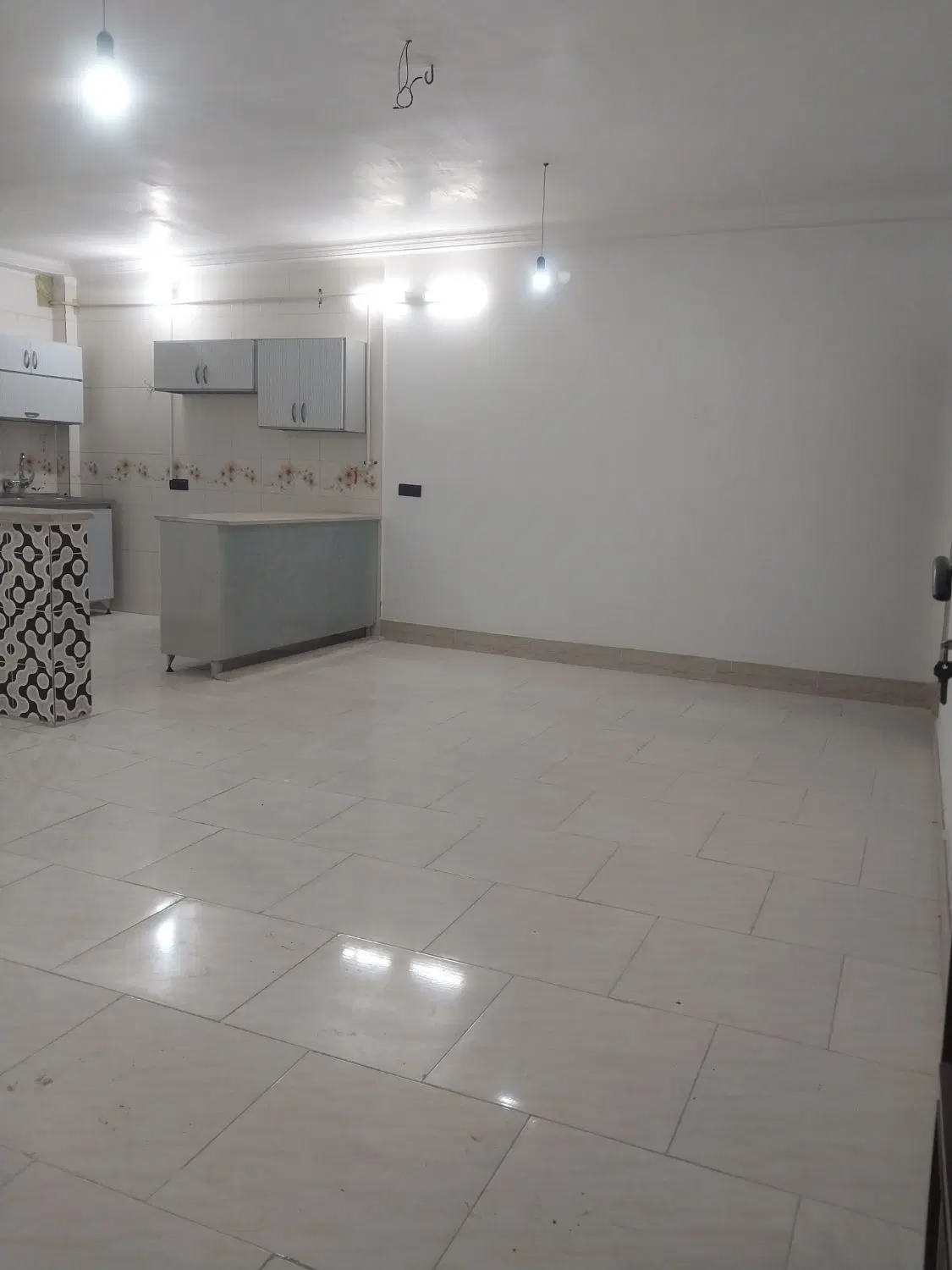 اجاره ۷۵ متری تک خوابه
