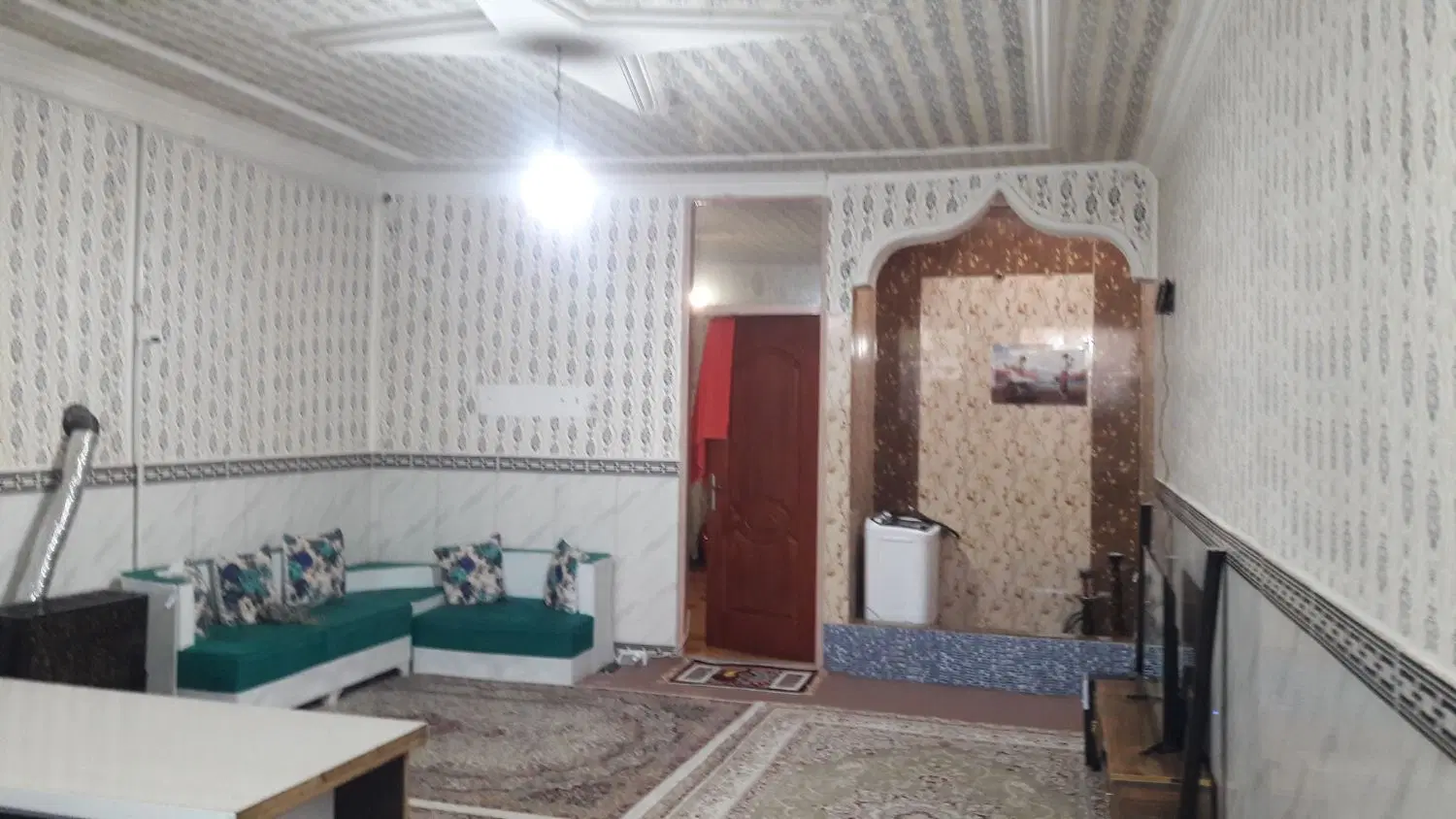 خانه ویلایی ۹۰ متری بهترین جای شهرک راه اهن