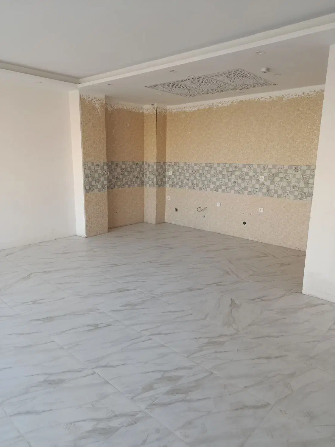 آپارتمان واحد90 متری