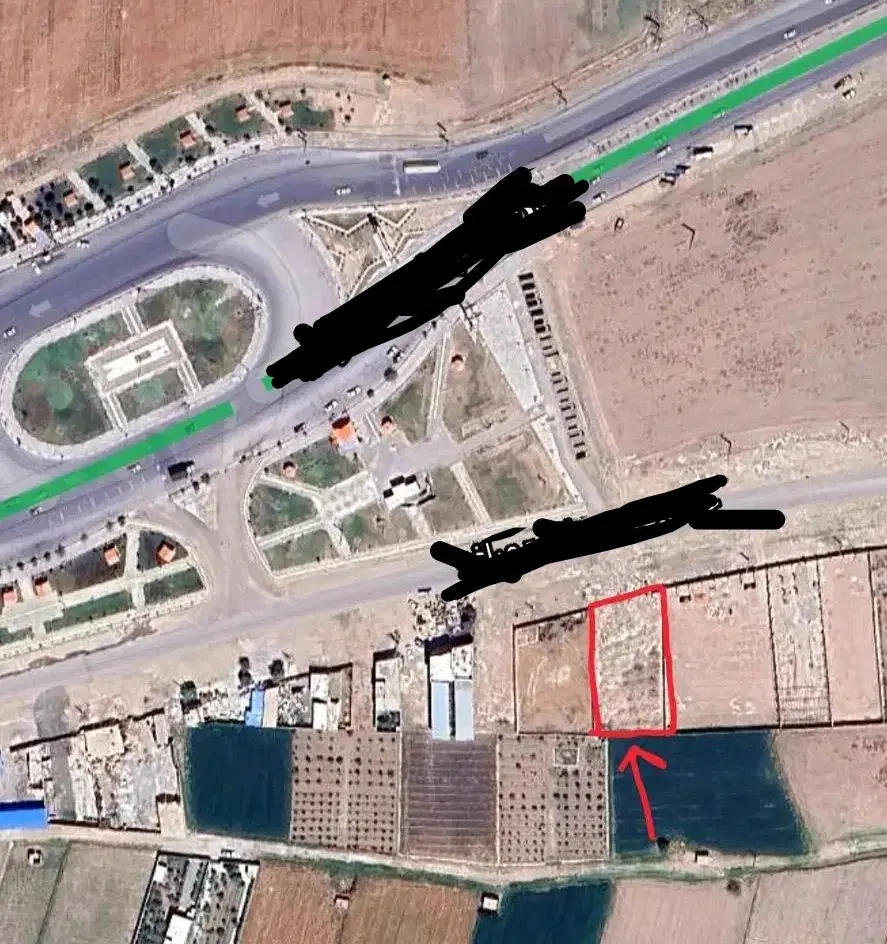 زمین با موقعیت عالی
