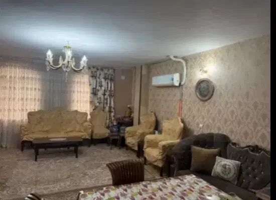 واحد۱۰۰متری فول در خ بهار